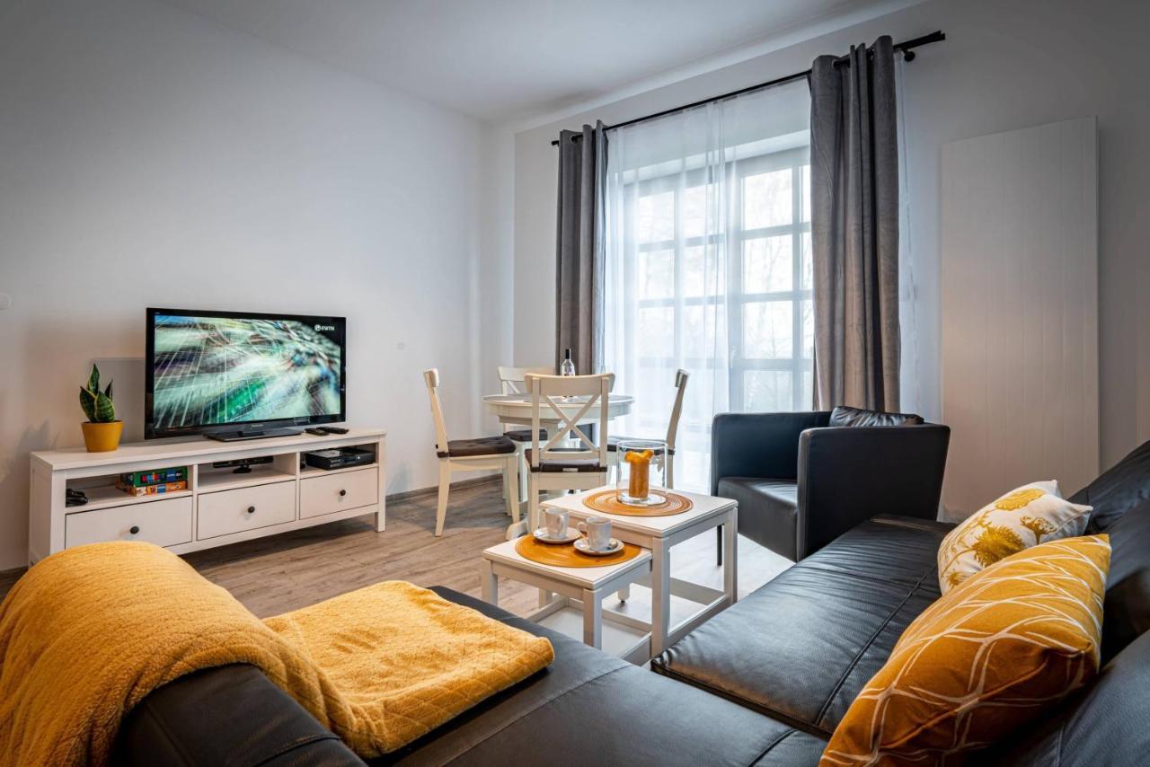Apartamenty Ustronne Liściasta Zewnętrze zdjęcie