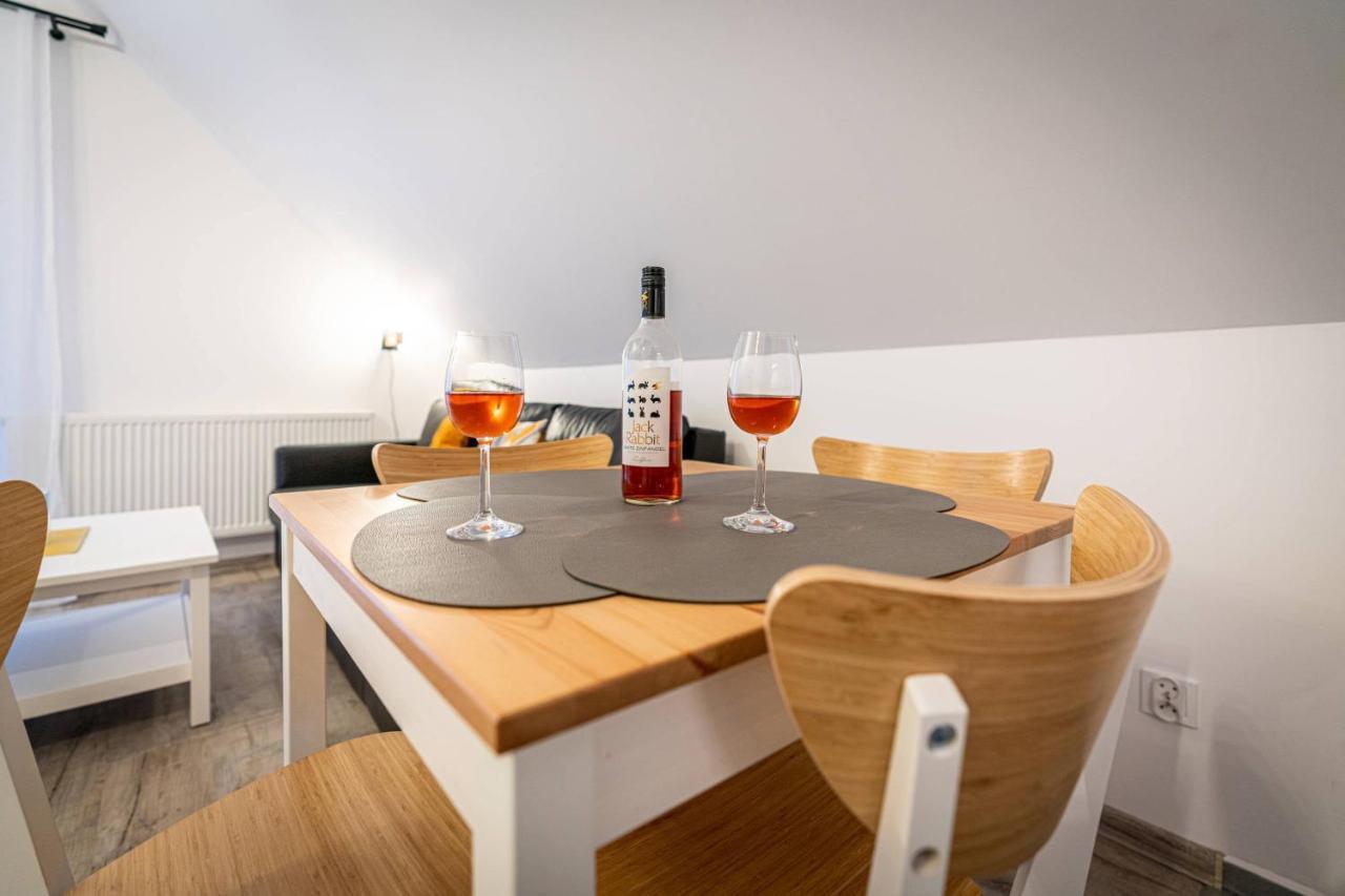 Apartamenty Ustronne Liściasta Zewnętrze zdjęcie
