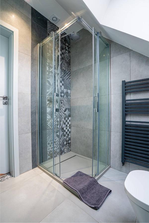 Apartamenty Ustronne Liściasta Zewnętrze zdjęcie